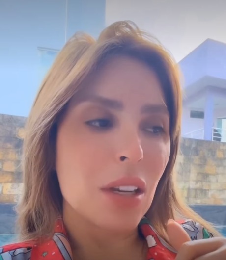 (A cantora Manu Bahtidão usou as redes sociais para anunciar que vai emocionar os fãs durante sua apresentação no Parárraiá 2026.)