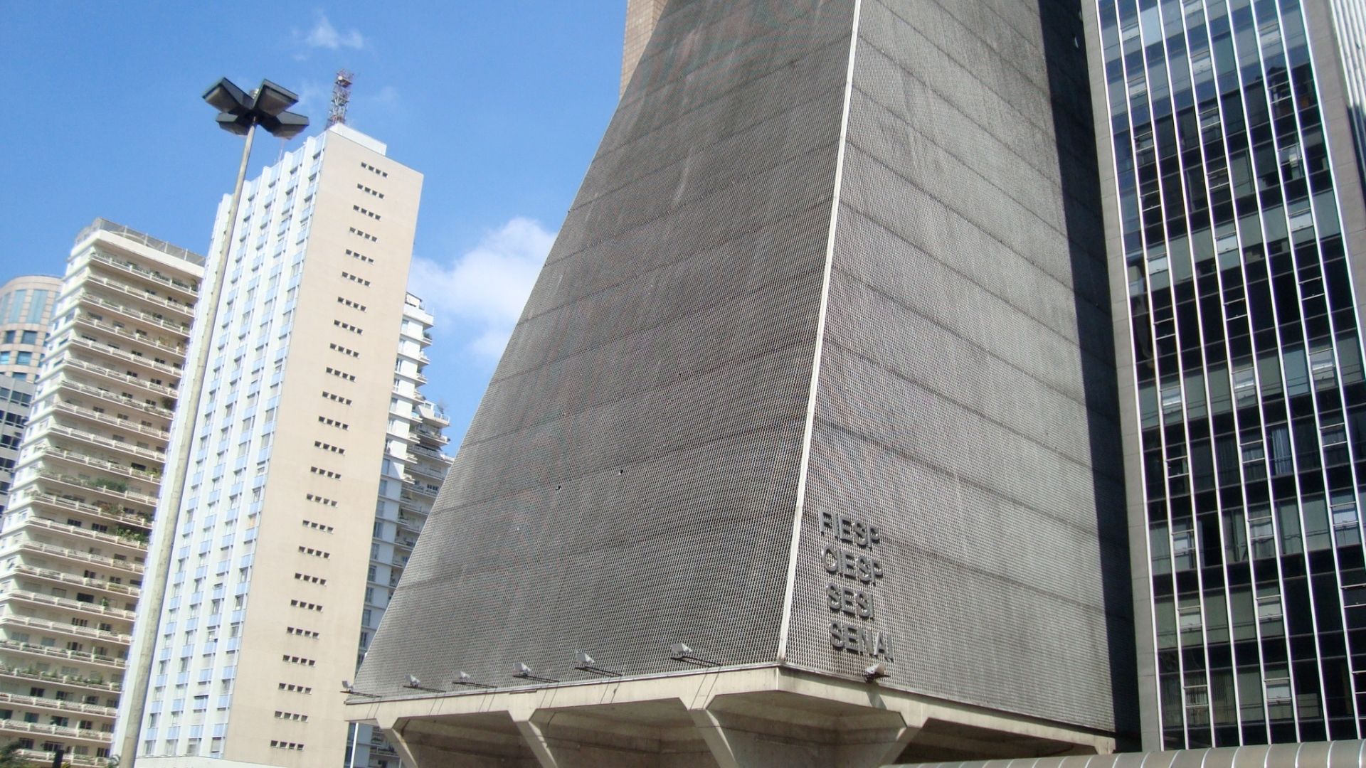 Edifício FIESP, São Paulo.