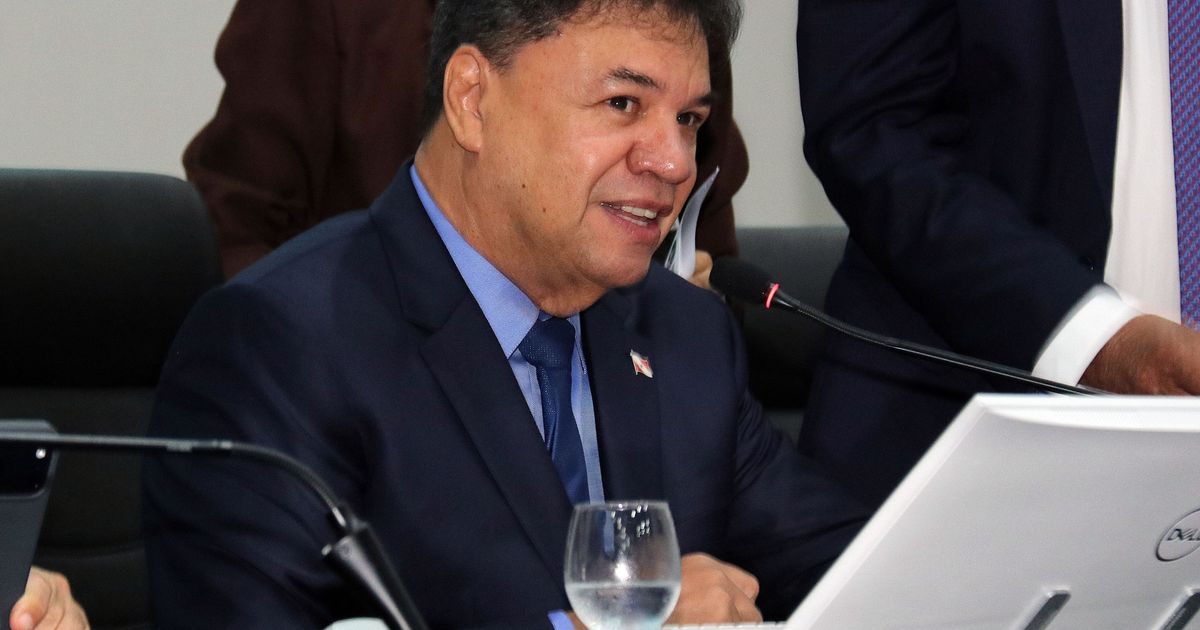 O deputado Chicão (União Brasil), presidente da Alepa.