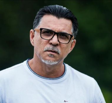 Imagem - Zagueiro do tetra da Seleção é detido antes de embarque para os EUA