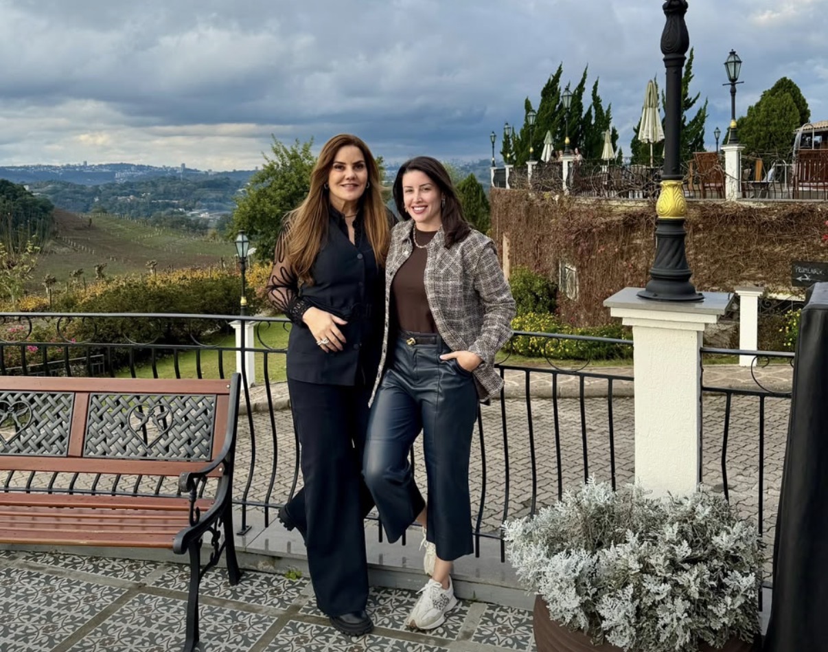 A arquiteta Thaís Dias e a empresária Monique Maranhão, franqueada da Todeschini, em Belém 