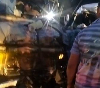 Imagem - Colisão violenta entre van e caçamba deixa vítimas na estrada entre Santa Maria e São Miguel
