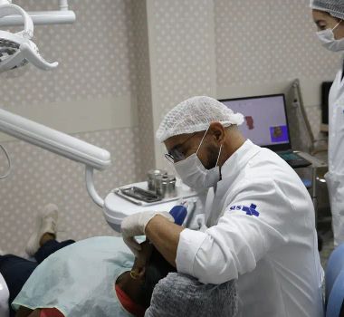 Imagem - Comissão do Senado aprova novo piso salarial de médicos e dentistas; valor aumenta mais de R$ 10 mil