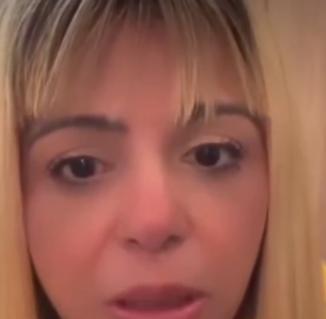 (A espiritualista conhecida como Vó Bahiana afirmou ter tido uma visão em que uma gigantesca nave extraterrestre apareceria sobre o Hard Rock Stadium durante a partida entre Brasil e Escócia pela Copa do Mundo de 2026.)