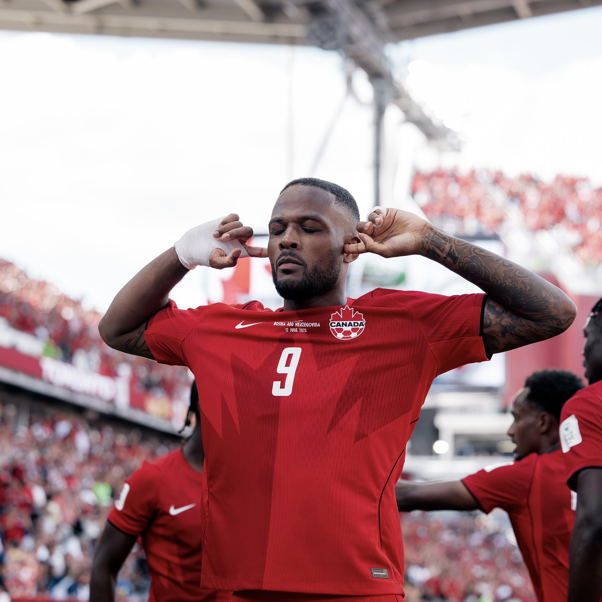Canadá empatou com a Bósnia
