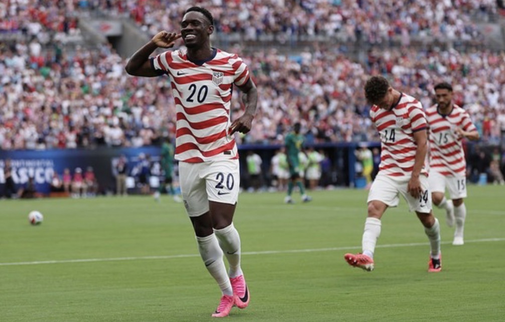Estados Unidos goleiam o Paraguai e vencem na estreia da Copa do Mundo
