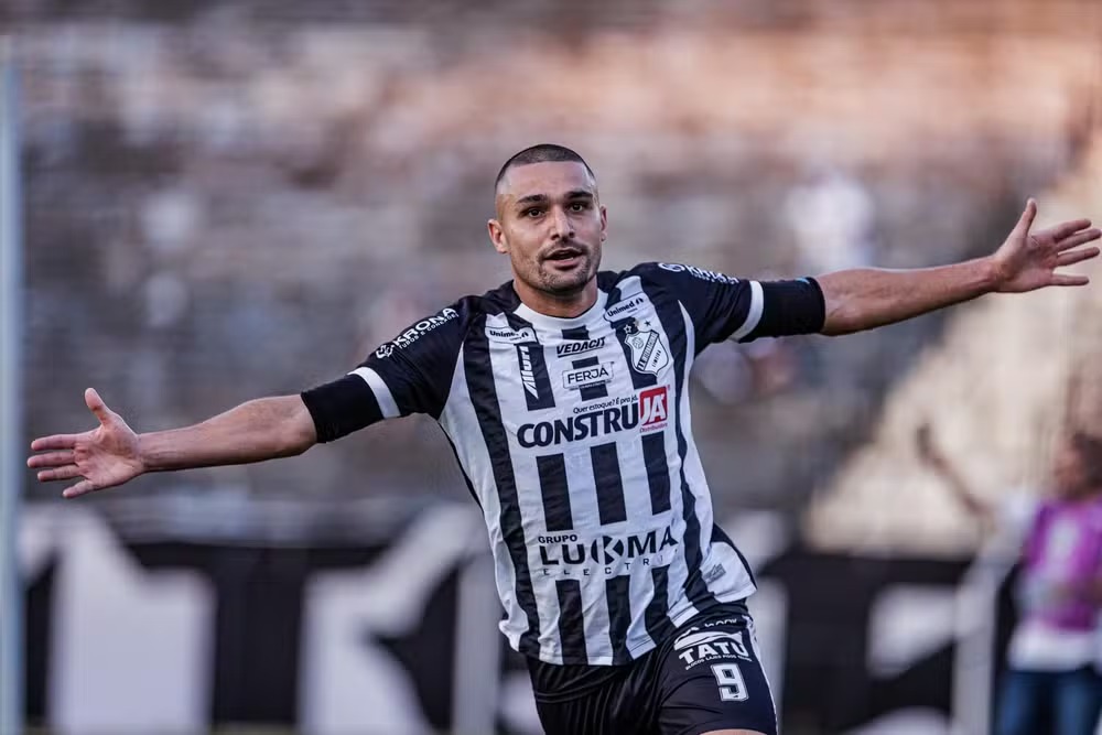 Atacante ficou na bronca com o estádio do Papão - 