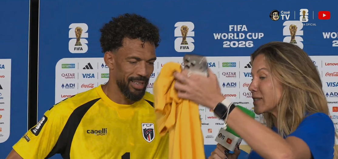 Atualmente, o goleiro defende o Chaves, de Portugal, mas construiu boa parte da carreira no futebol europeu