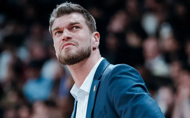 Imprensa americana crava acerto de Tiago Splitter como novo técnico do Chicago Bulls