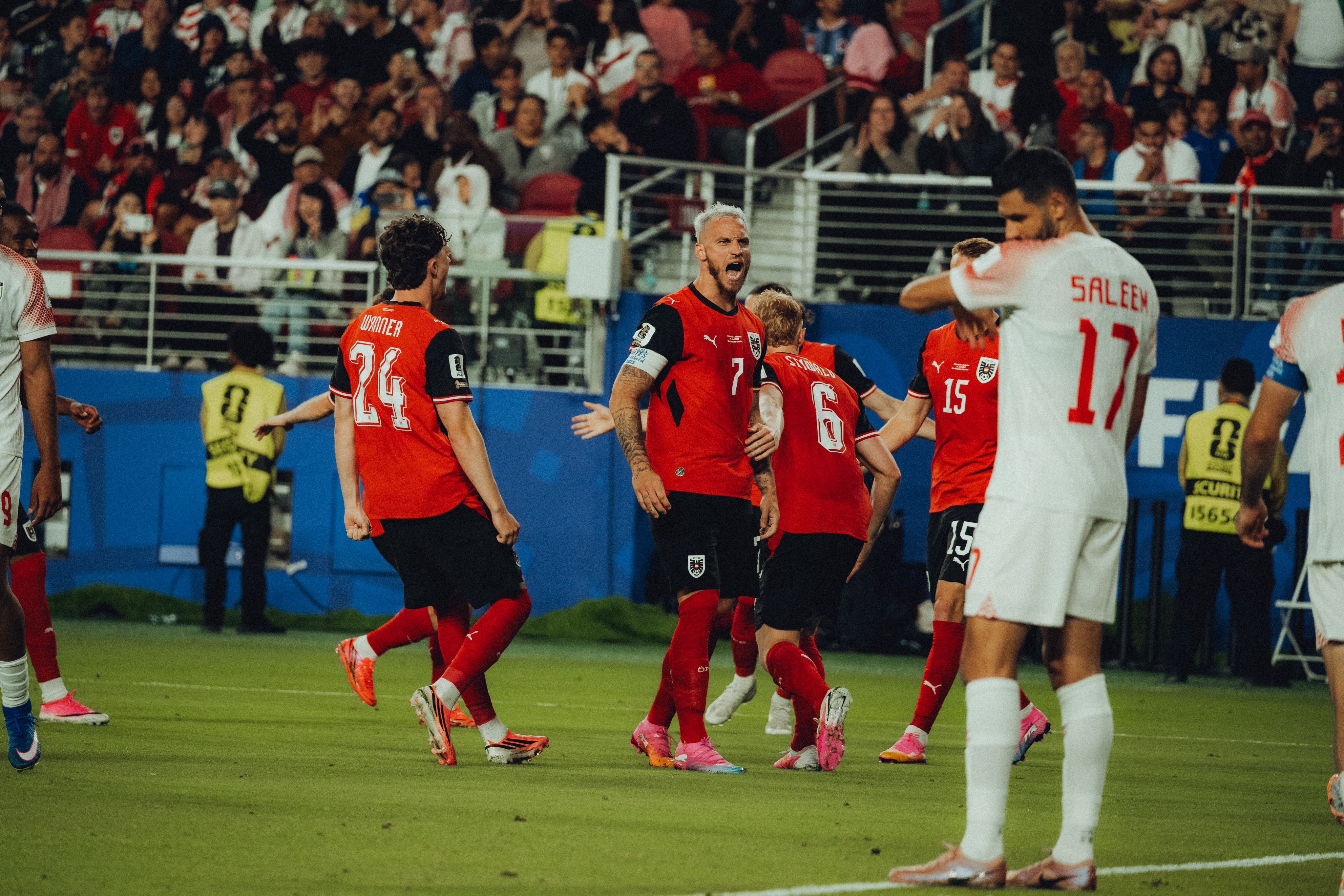 Imagem - Áustria vence Jordânia por 3 a 1 e inicia Copa do Mundo com triunfo no grupo da Argentina