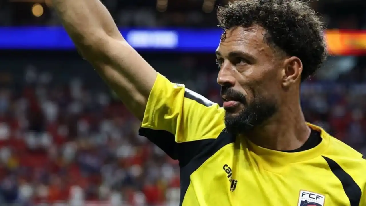 Goleiro Vozinha, de Cabo Verde.