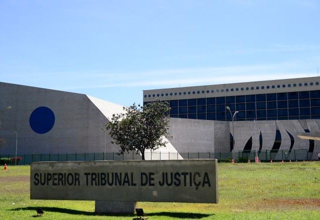(O caso é tratado com rigor pela Corte, que reforçou o compromisso com a transparência e a integridade de seus processos.)