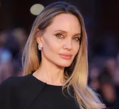 Imagem - 'Educo meus filhos os preparando para a minha ausência', revela Angelina Jolie sobre medo do câncer