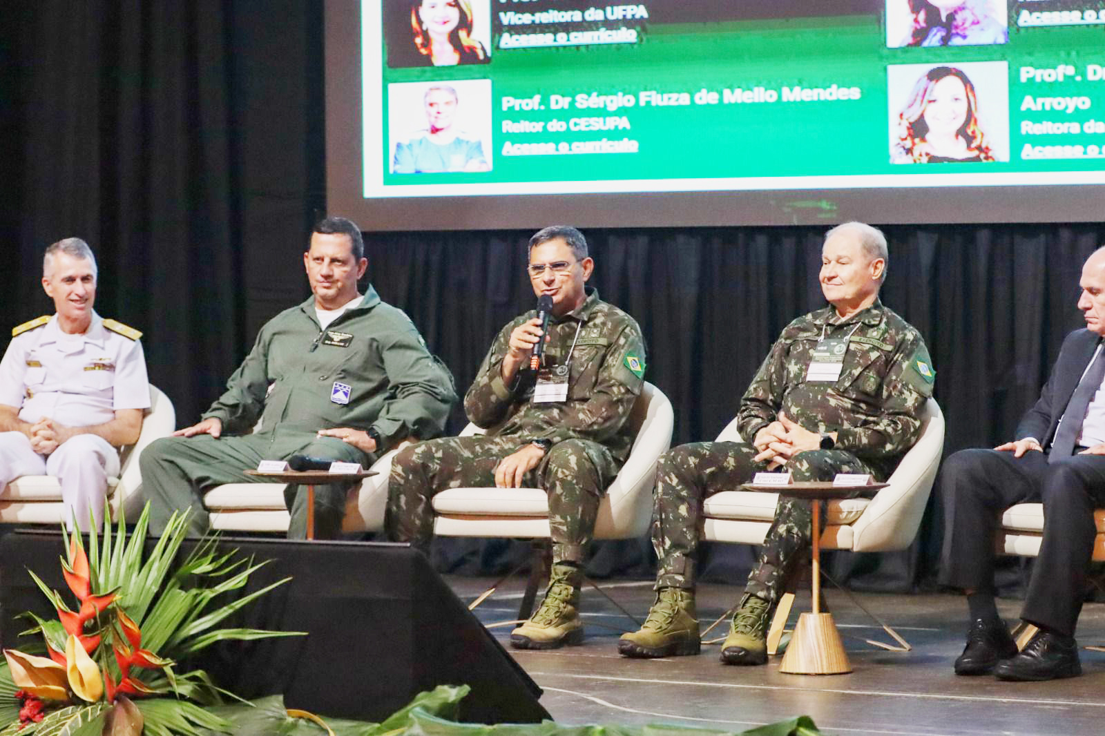 Forças Armadas e entidades de pesquisa acadêmica debatem sobre a Amazônia
