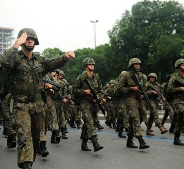 Imagem - Jovens têm até 30 de junho para se alistar; carreira militar oferece diversas áreas de atuação