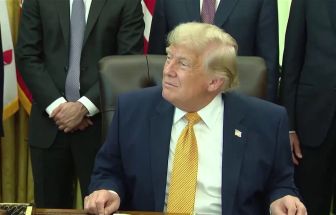 Trump afirma acordo sobre inspeções nucleares, mas Irã nega entendimento