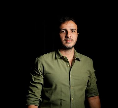 Imagem - Renan Santos aposta em 'nova oposição' e critica plano de lançar Flávio Bolsonaro contra Lula