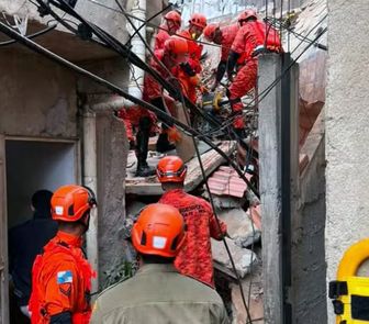 Imagem - Duas crianças morrem após desabamento de casa no RJ
