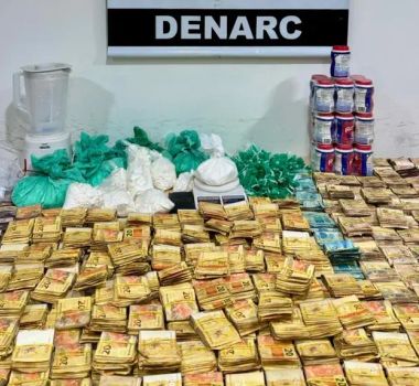 Imagem - Polícia Civil prende cinco pessoas e apreende R$ 329 mil durante operação contra o tráfico de drogas