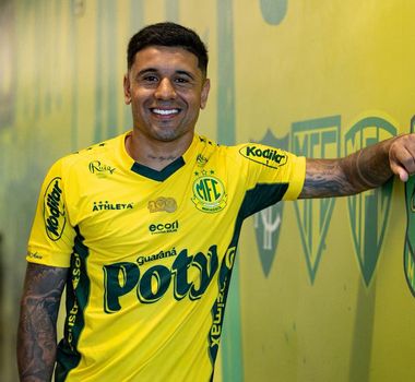 Imagem - Remo compra 50% dos direitos do atacante Galeano em negociação com o Mirassol