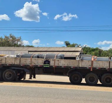 Imagem - No Pará, Sefa apreende carga ilegal de sinalização viária em São Geraldo do Araguaia