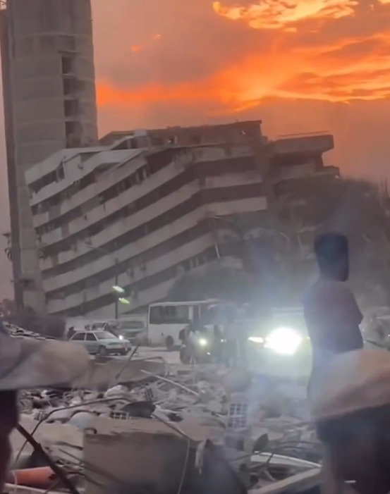 (Venezuela após o terremoto) 