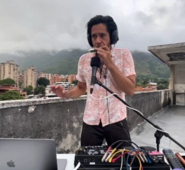 Imagem - Músico registra momento em que terremoto atinge Caracas e vídeo viraliza