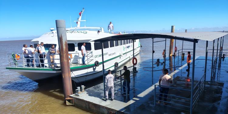 Lancha rápida que fará a travessia entre Belém e Mosqueiro