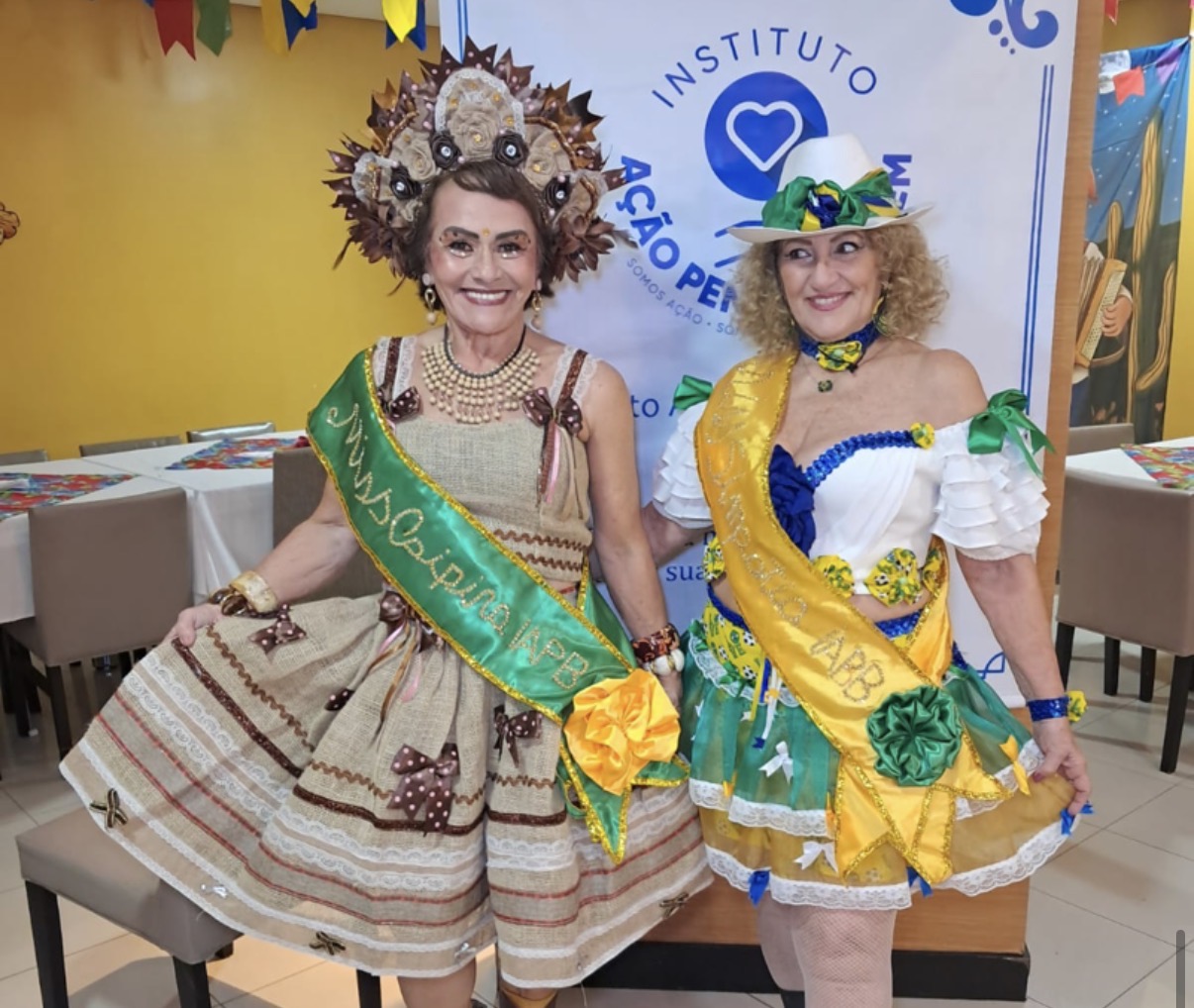 Pilar Nogueira, Miss Caipira 2026, e Rosa Fernandez, Miss Simpatia 2026
