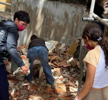 Imagem - Mortos por terremotos na Venezuela chegam a 1.430; mais de 50 mil pessoas seguem desaparecidas