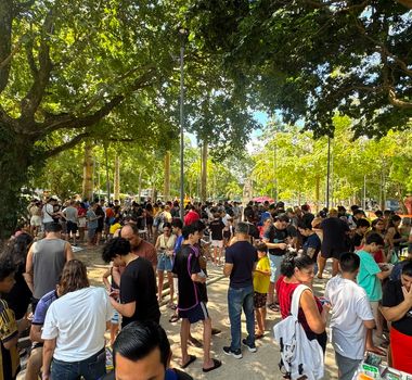 Imagem - Praça Brasil lota em Belém em encontro para troca de figurinhas da Copa do Mundo