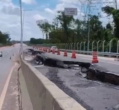 Imagem - Após asfalto ceder, Avenida Liberdade é interditada em Belém