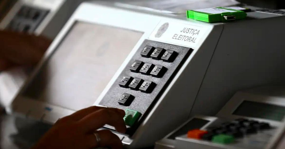 Ministério Público Eleitoral estabeleceu um prazo de dez dias úteis para que as cúpulas de todos os partidos políticos.