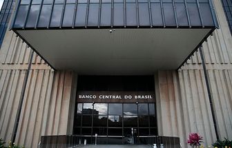 Déficit do setor público salta para R$ 56,1 bilhões e acende alerta na economia, aponta BC