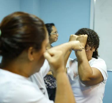 Imagem - Senado aprova venda de spray de pimenta para defesa de mulheres