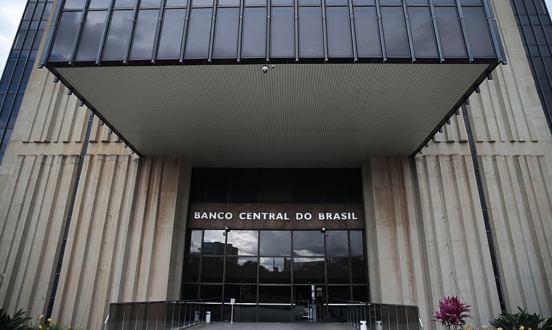 Déficit do setor público salta para R$ 56,1 bilhões e acende alerta na economia