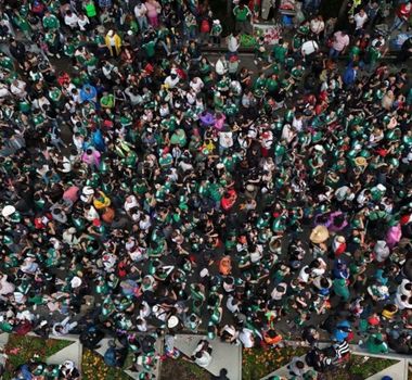 Imagem - Três pessoas morrem sufocadas em festa pela classificação do México na Copa do Mundo