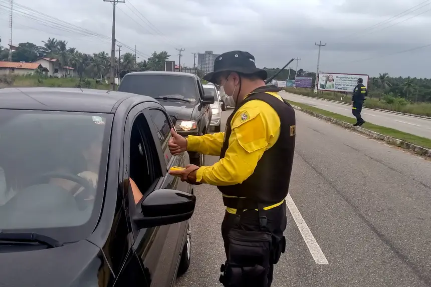Detran vai intensificar a fiscalização de alcoolemia para identificar motoristas sob o efeito de álcool, ao longo do mês de julho - 