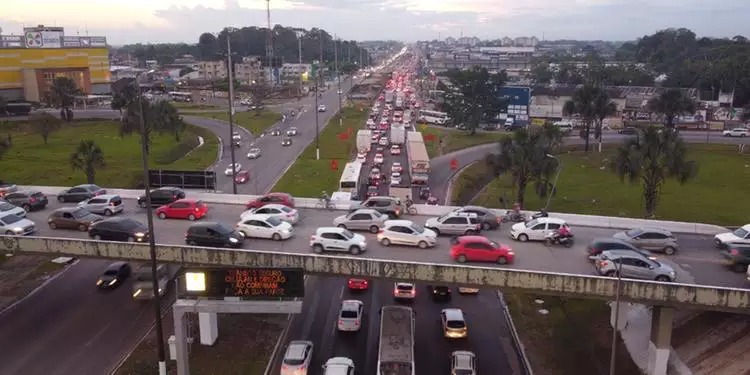 Fluxo de veículos na BR-316 aumenta neste primeiro fim de semana de julho e exige planejamento dos motoristas