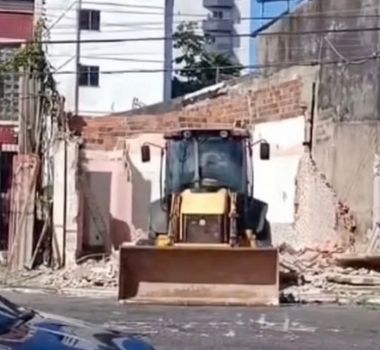 Imagem - Paysandu inicia ampliação da Curuzu com demolição de imóvel ao lado do estádio