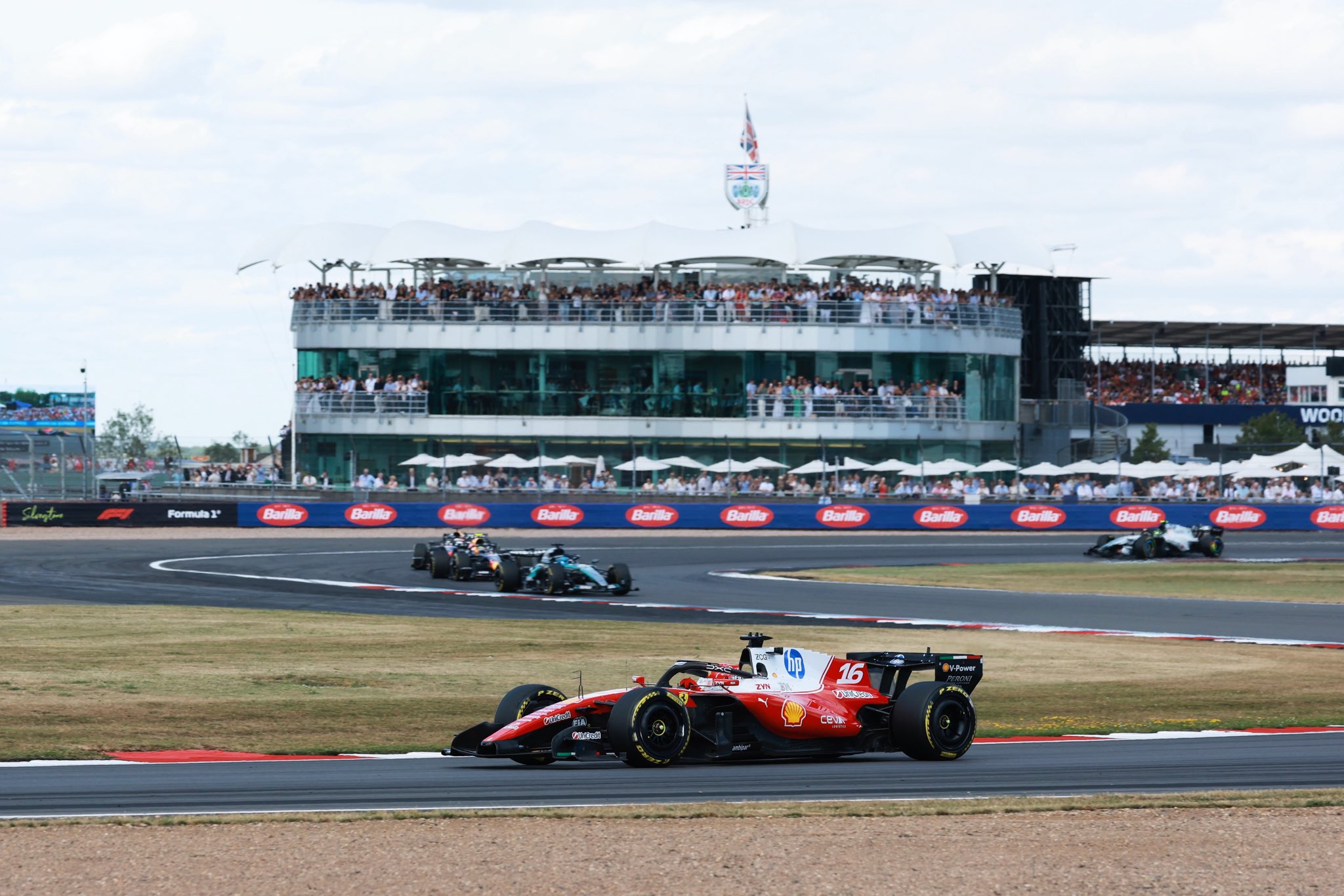Leclerc voltou ao lugar mais alto do pódio da F1 - 