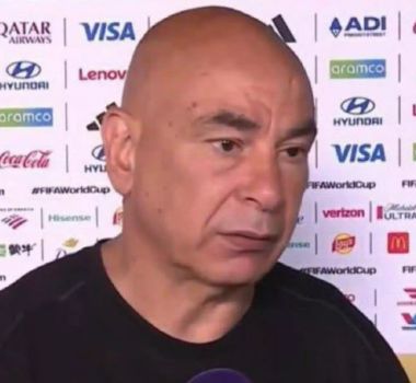 Imagem - Técnico do Egito acusa arbitragem de prejudicar equipe e dispara contra a Fifa após eliminação para a Argentina