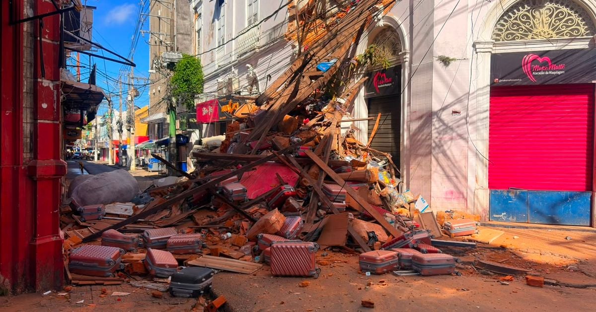 Imagem - Perímetro de casarão que desabou será liberado para pedestres nesta quarta-feira (8)