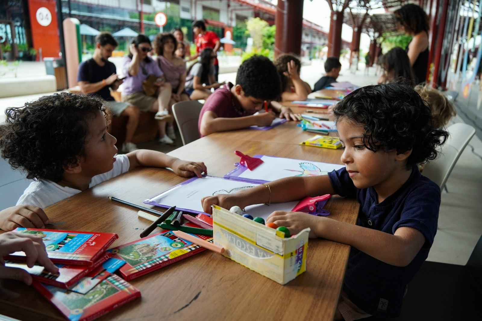 Museu quer criar espaços de encontro, diálogo e aprendizagem em que crianças, jovens e adultos possam conhecer a riqueza das Amazônias por meio da cultura.