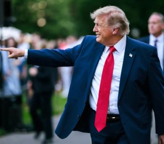 Imagem - EUA anunciam novos ataques ao Irã após Trump declarar fim do cessar-fogo