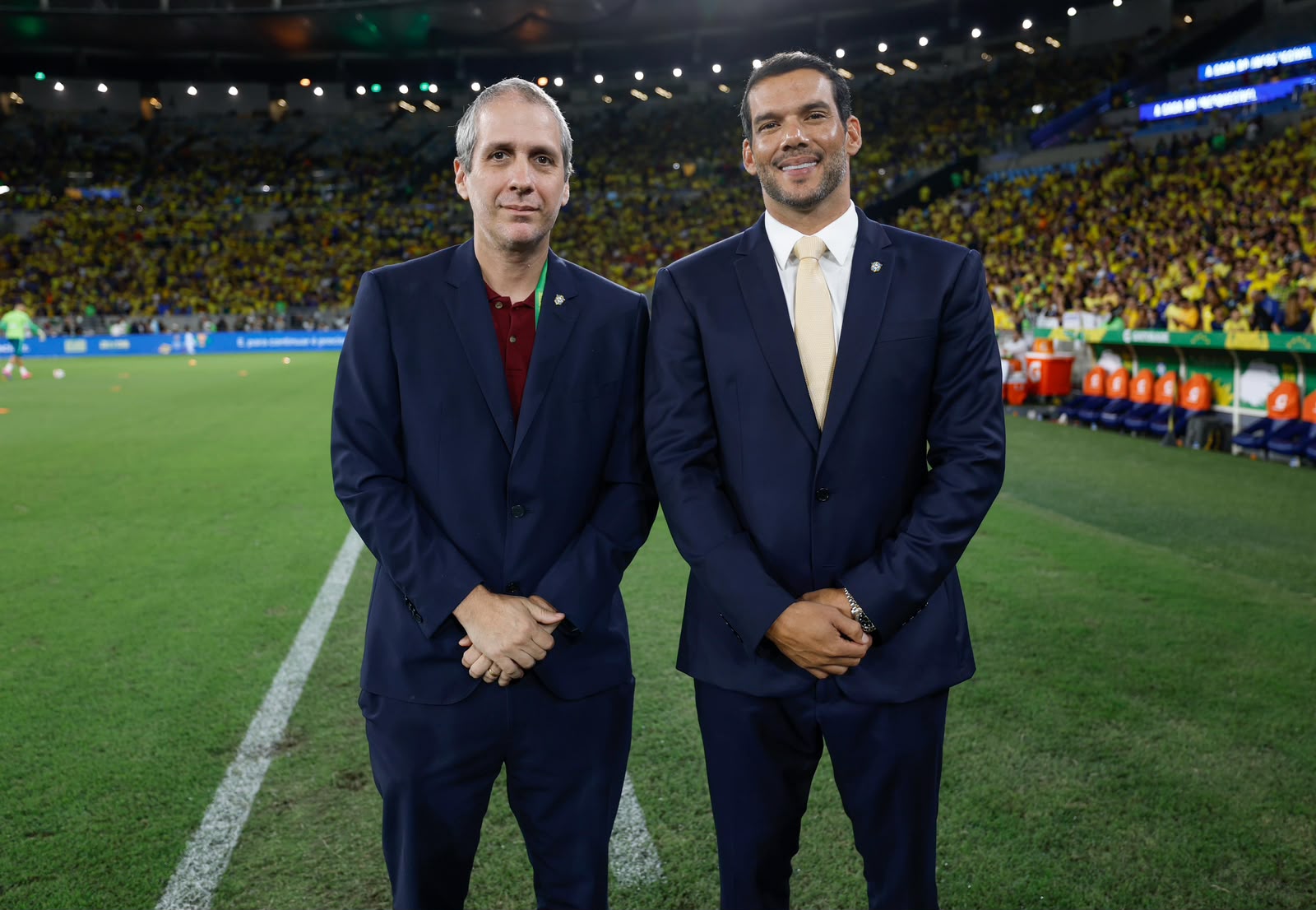 (O vice-presidente da CBF é presidente da FPF, Ricardo Gluck Paul, desmentiu as notícias falsas sobre uma suposta saída de Samir Xaud da presidência da entidade.)