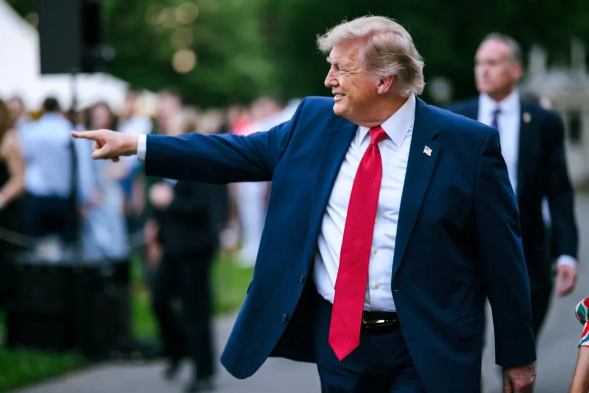 Imagem - EUA anunciam novos ataques ao Irã após Trump declarar fim do cessar-fogo