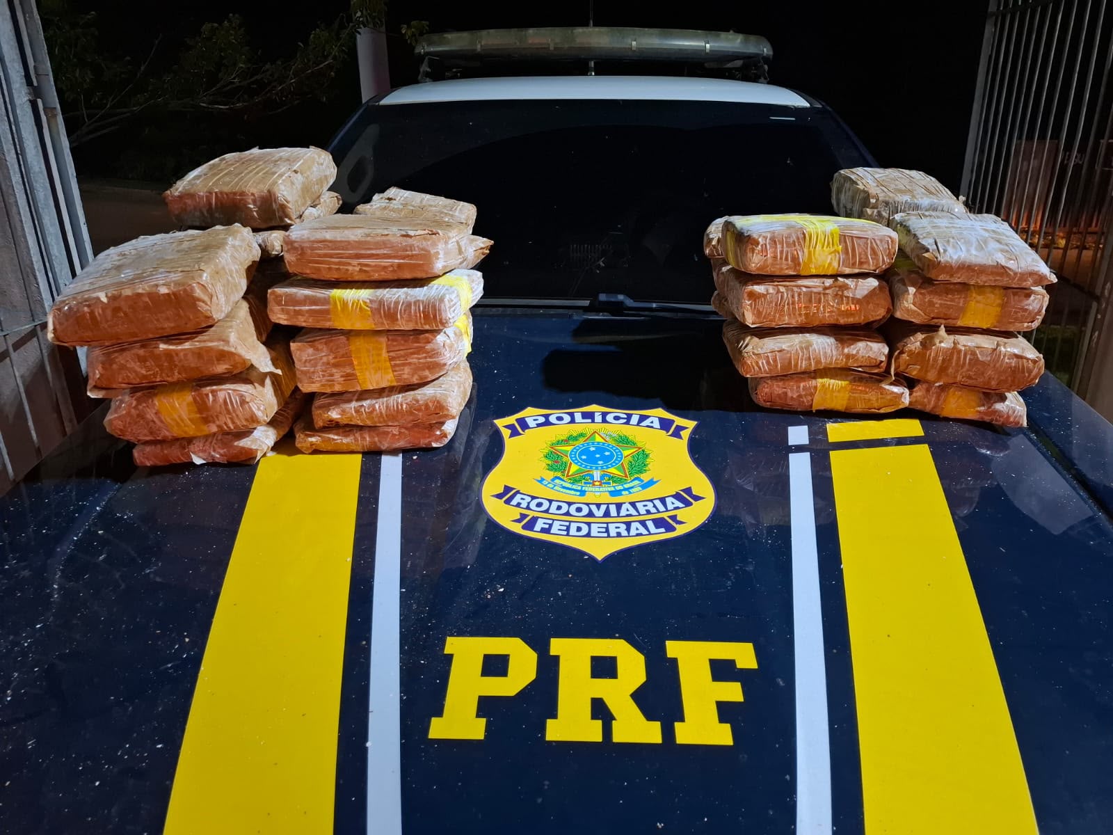 PRF apreende carregamento de mais de 32 kg de maconha na BR-230, no Pará