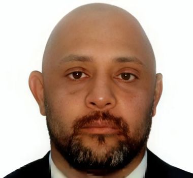 Imagem - Advogado e ex-PM é preso em Foz do Iguaçu acusado de estuprar jovem após dopá-la em motel