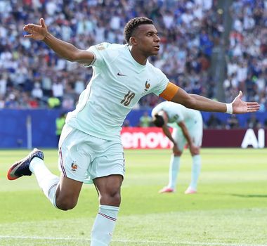 Imagem - França vence Marrocos, avança à semifinal com gols de Mbappé